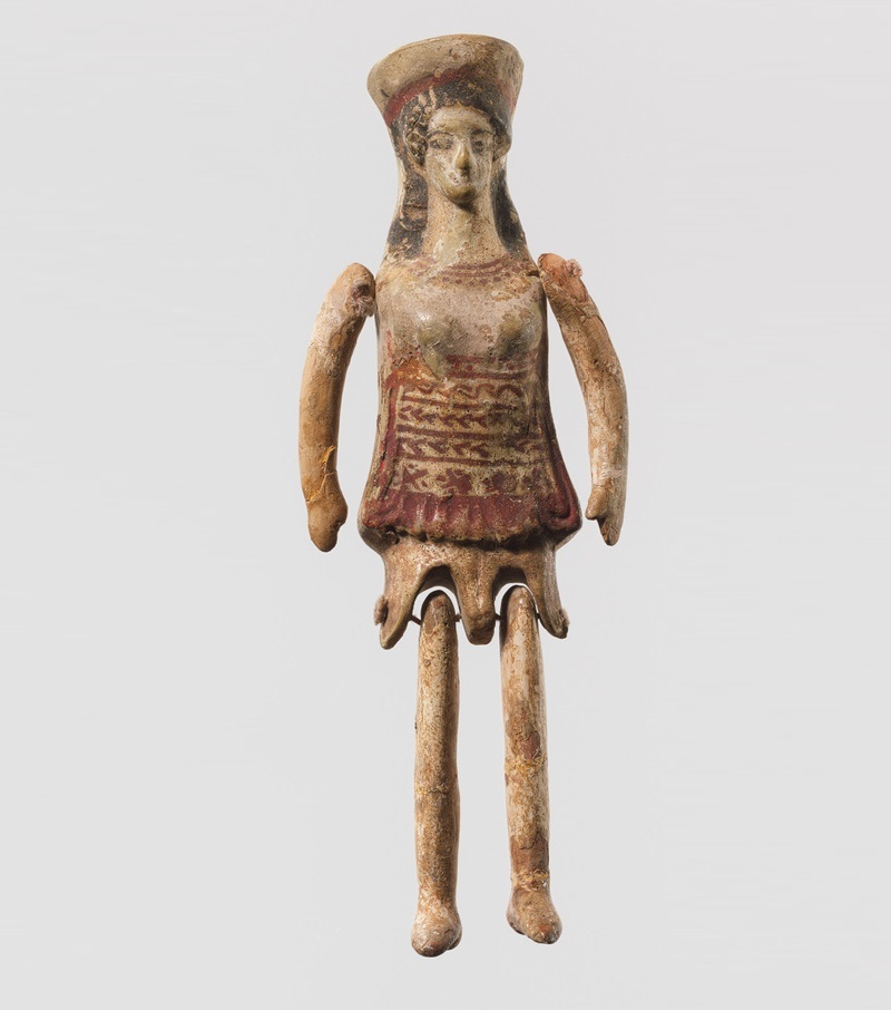 Figurine with articulated limbs